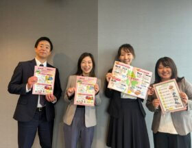 「三井住友海上火災保険・鹿児島保険金お支払いセンター×クロステリア｜高齢者の交通事故を防ぐ『温かみのある』チラシ制作事例。デザイン未経験からチームで作り上げた舞台裏」